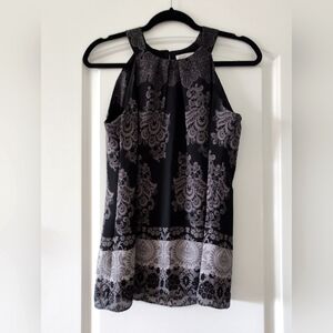 Black and gray sleeveless top - size M